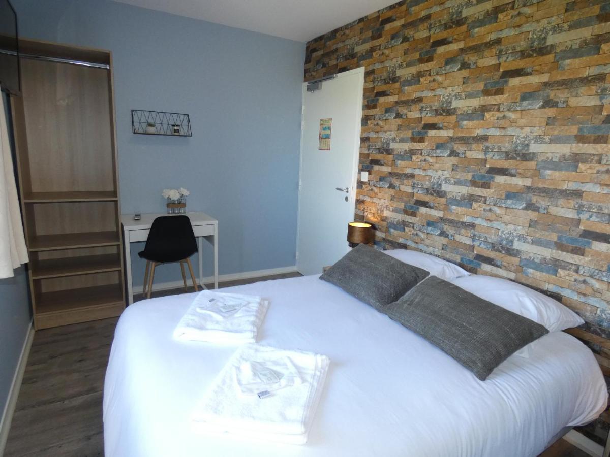 Hotel Restaurant Le Clos De L 'Ancien Pressoir Commes 外观 照片